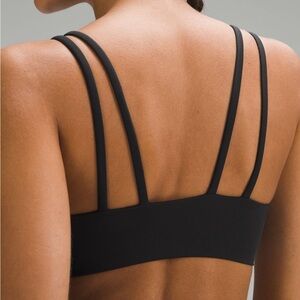 Lululemon like a cloud bra
